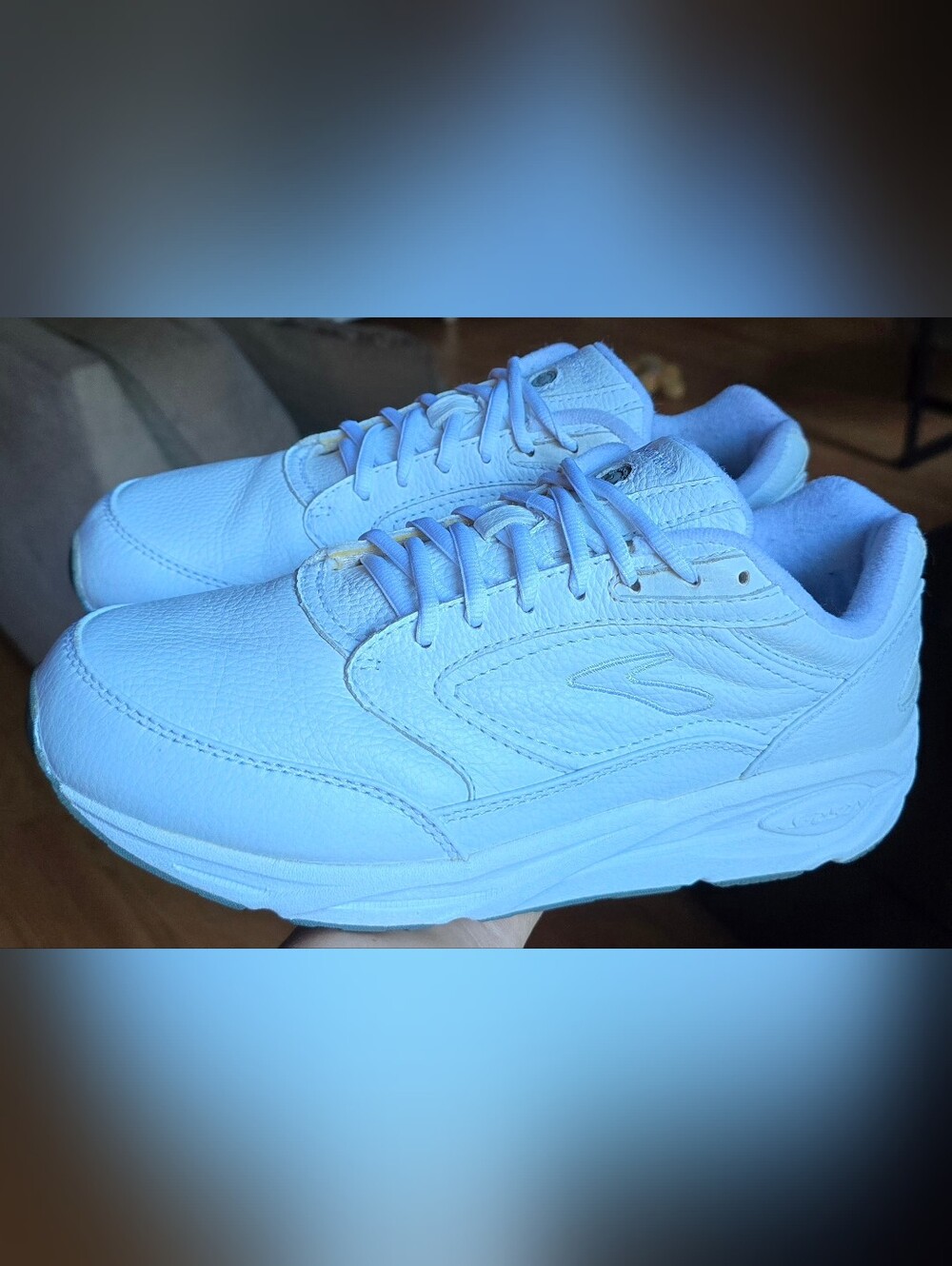 Women's Sz 11.5 Extra Wide BROOKS ADDICTION WALKER 'White' Walking Shoes
